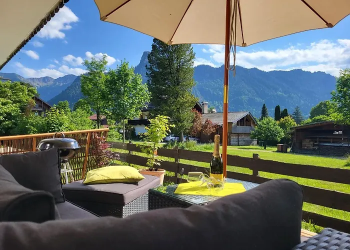 Alpenblick Mit Super Bergblick Und Terrasse * اوبرامرغو