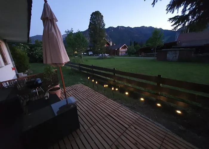 Alpenblick Mit Super Bergblick Und Terrasse 아파트 오버아머가우
